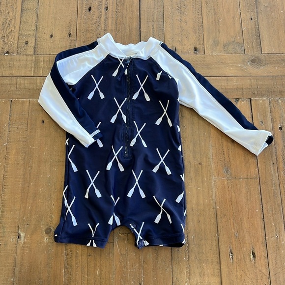 Snapper Rock one piece rash guard - Picture 1 of 5